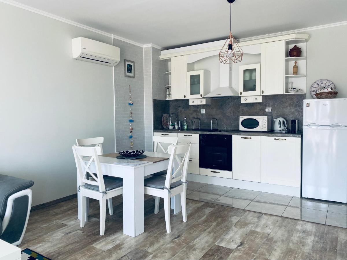 Apartments In Complex Sunny Island Deluxe Τσερνομόρετς Εξωτερικό φωτογραφία