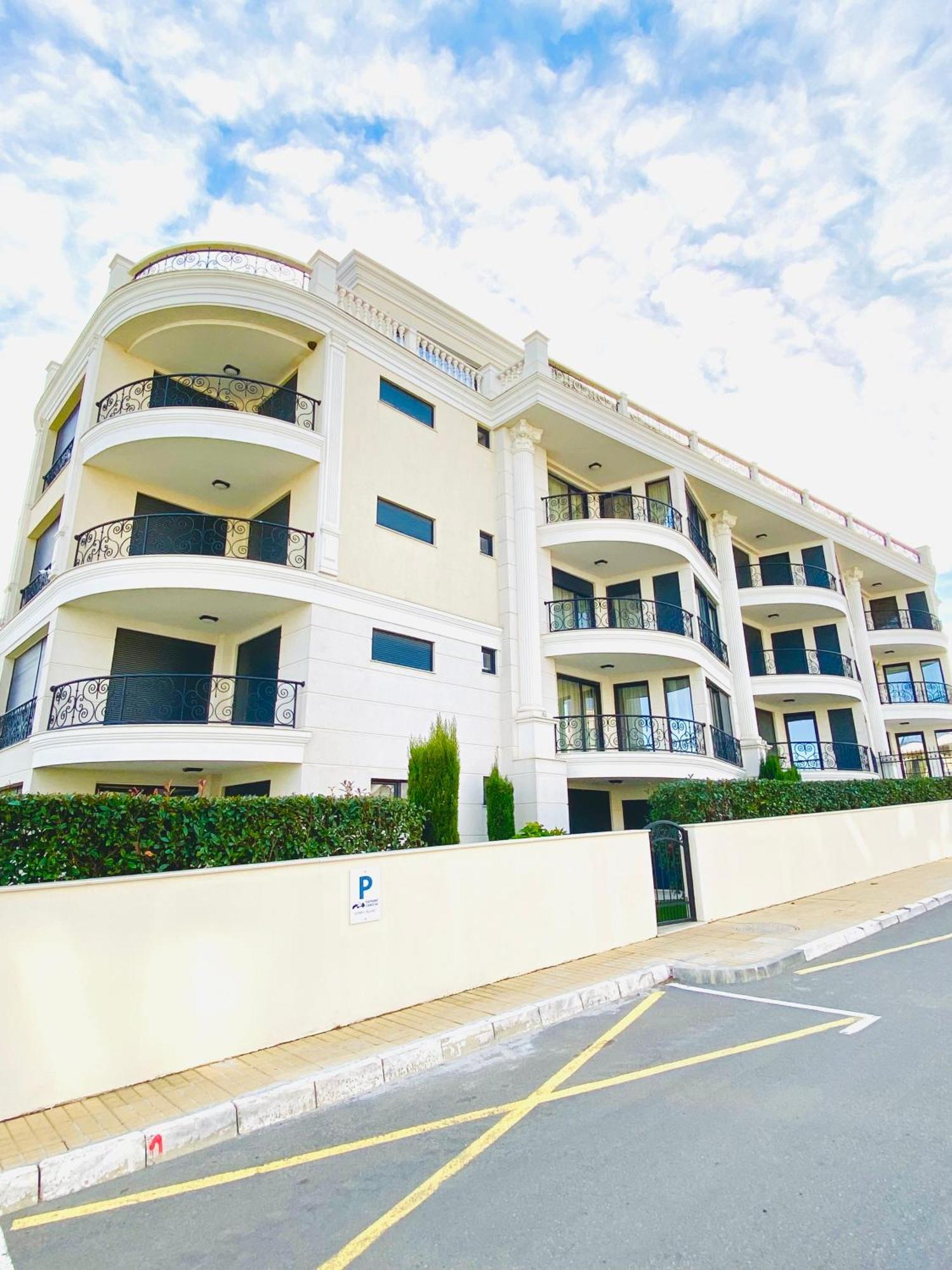 Apartments In Complex Sunny Island Deluxe Τσερνομόρετς Εξωτερικό φωτογραφία