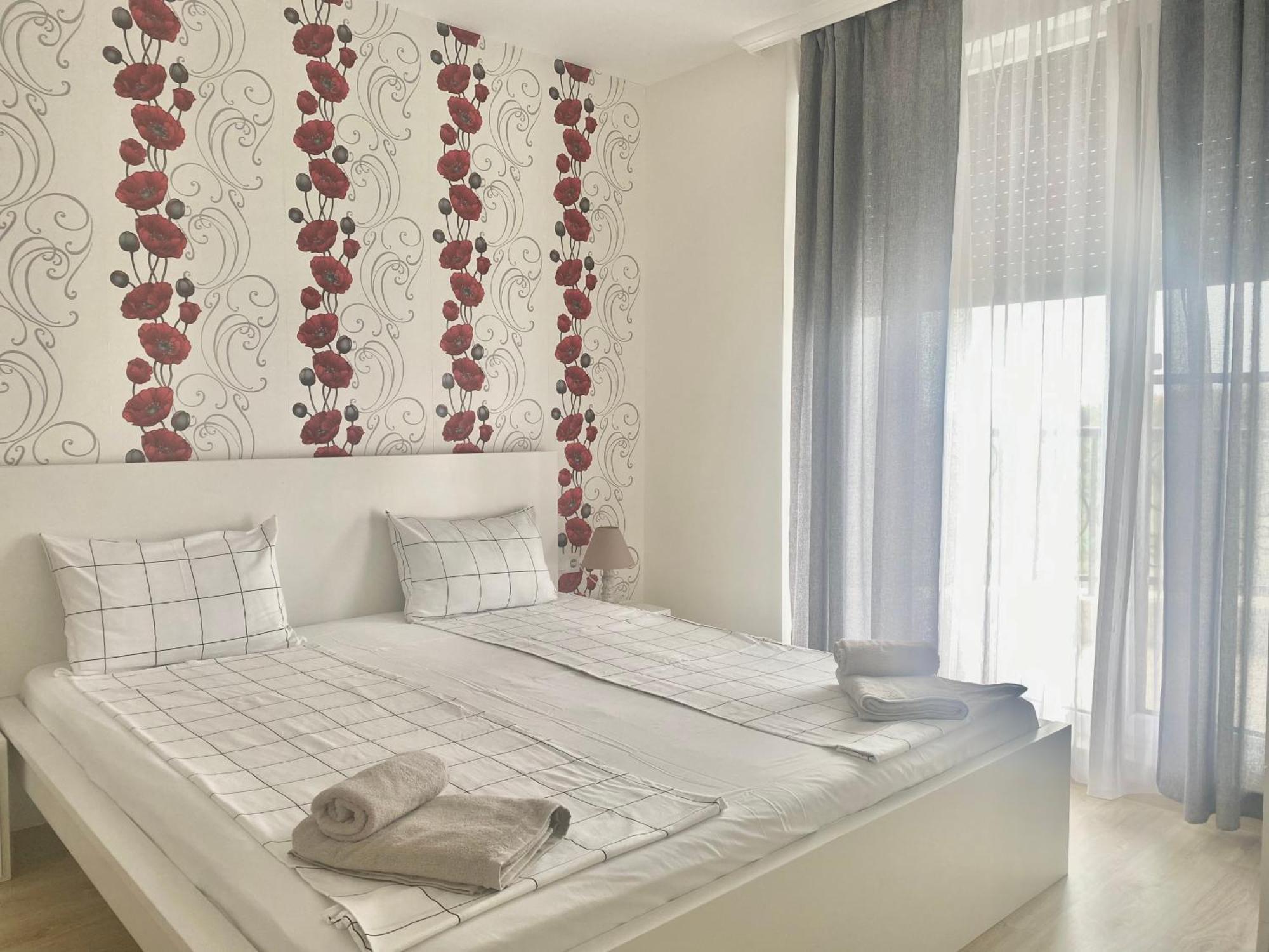Apartments In Complex Sunny Island Deluxe Τσερνομόρετς Εξωτερικό φωτογραφία