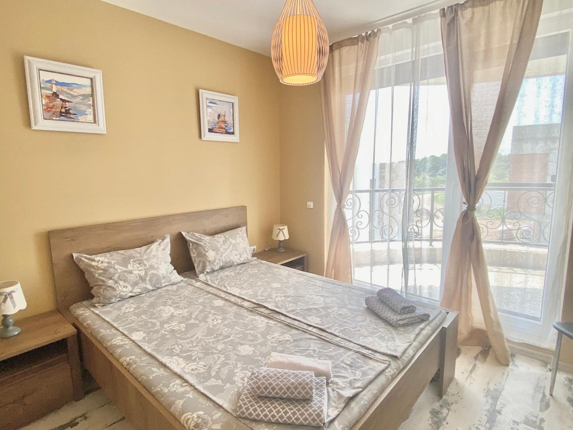 Apartments In Complex Sunny Island Deluxe Τσερνομόρετς Εξωτερικό φωτογραφία