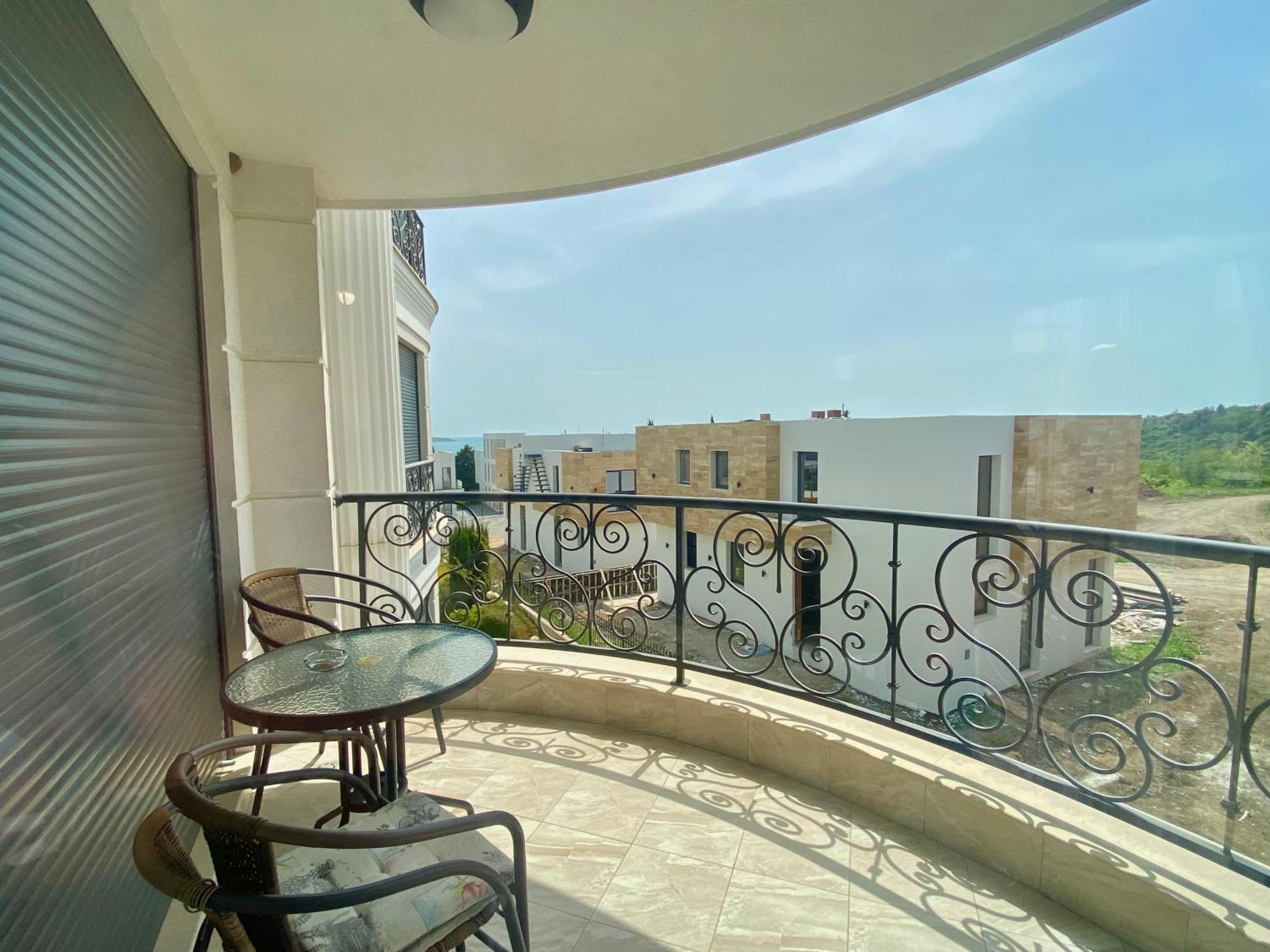 Apartments In Complex Sunny Island Deluxe Τσερνομόρετς Εξωτερικό φωτογραφία