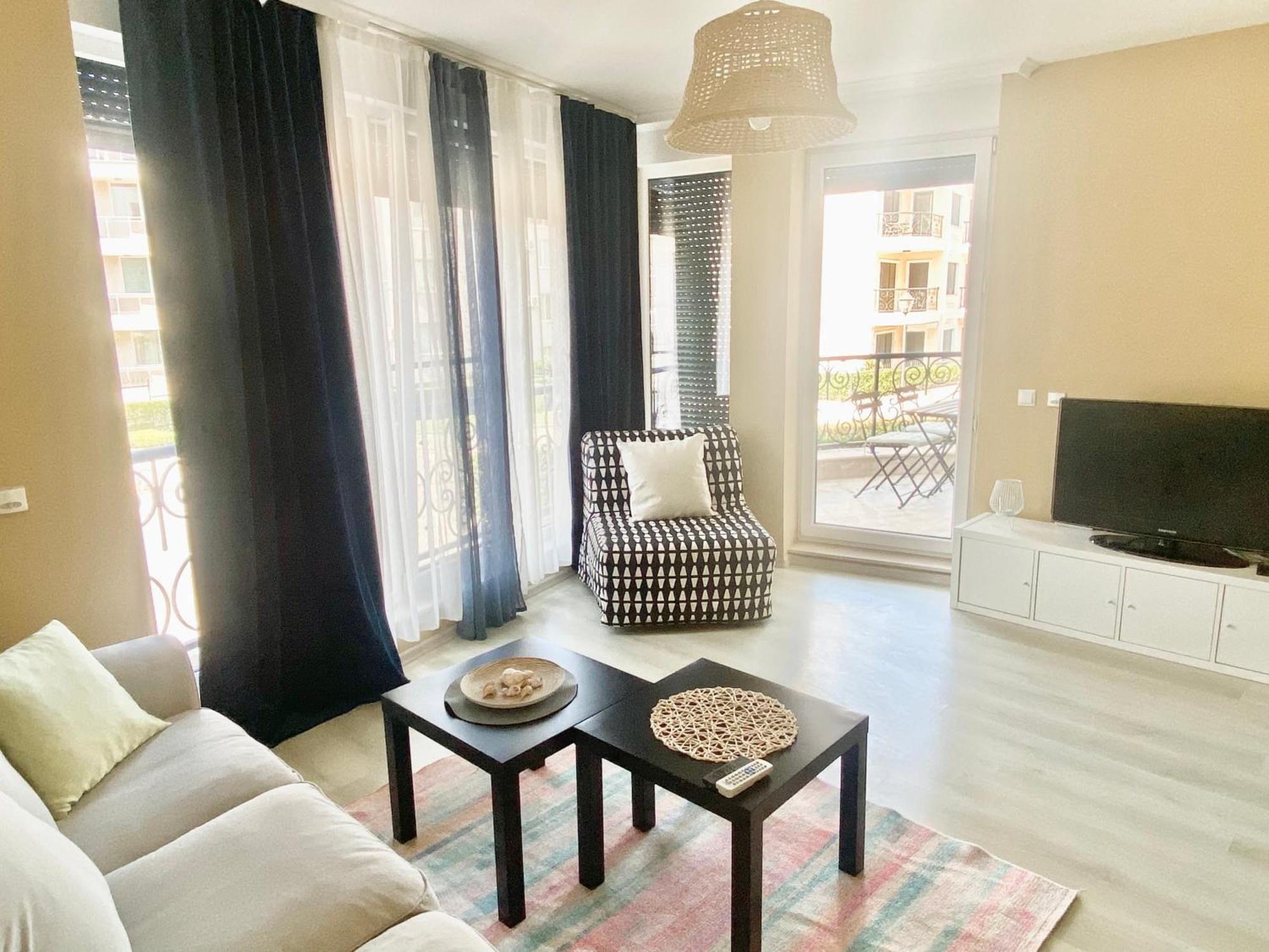 Apartments In Complex Sunny Island Deluxe Τσερνομόρετς Εξωτερικό φωτογραφία